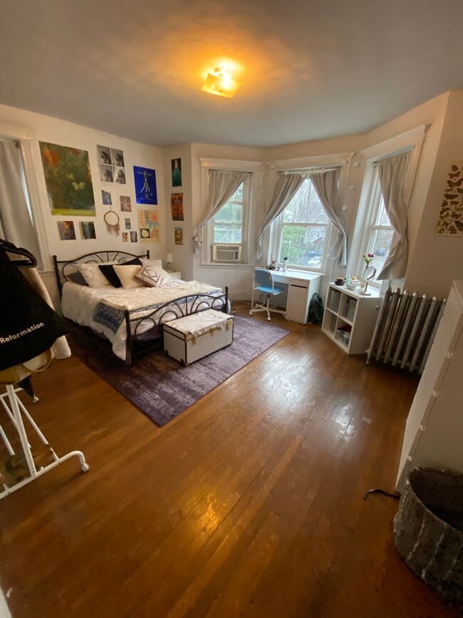 Photo - 65 Saint Marys St Apartments