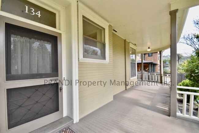 Building Photo - 134 Bolinas Ave
