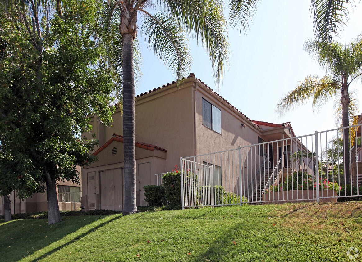 The Village at Lakeside (55+ Community ) Apartments 9703 Winter