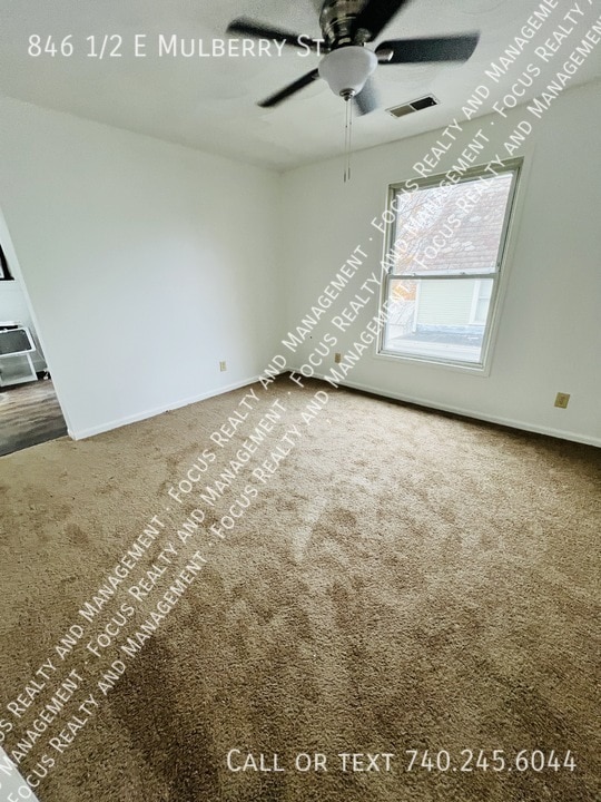 Foto del edificio - 846 1/2 E Mulberry St-