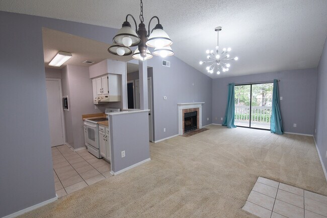 Building Photo - 1251 Henckley Ave