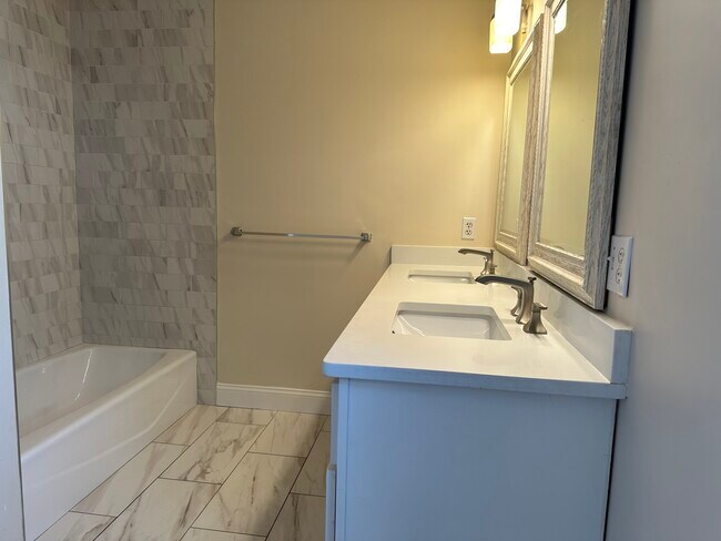 Foto del edificio - 52 Kenneth St