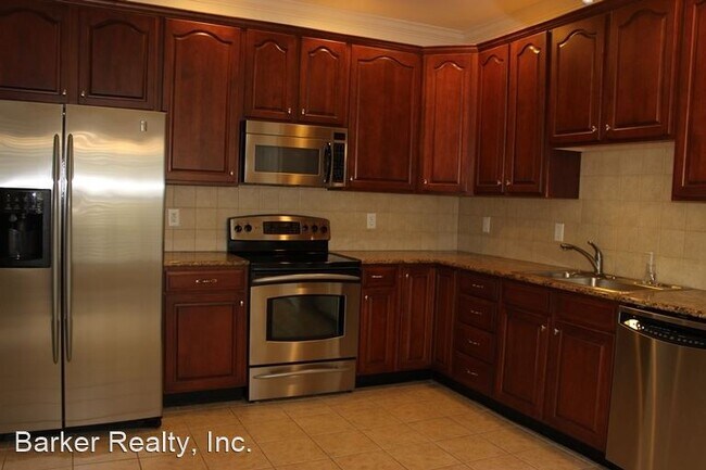 Building Photo - 3 br, 2.5 bath House - 9526 Vira Drive