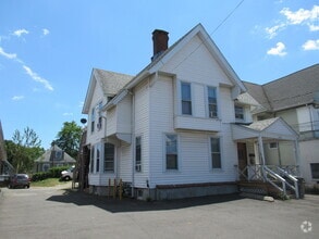Building Photo - 2979 Fairfield Ave