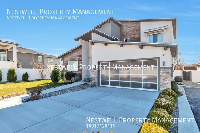 Foto del edificio - Stunning 4-bed Executive Home in Salt Lake...