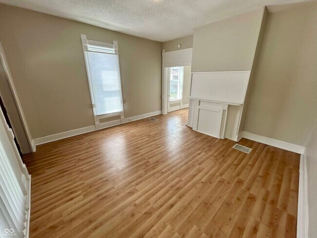 Foto del edificio - 316 W 29th St