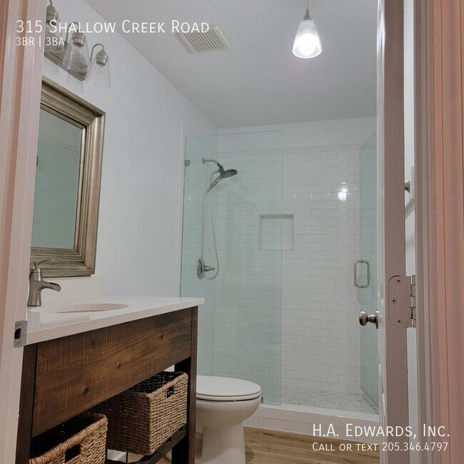 Building Photo - 315 Shallow Creek Rd