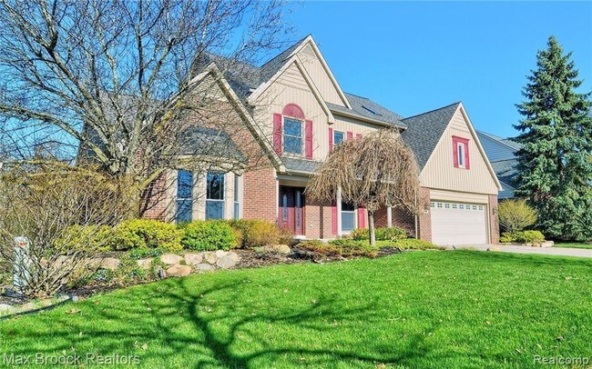 Building Photo - 45667 Irvine Dr