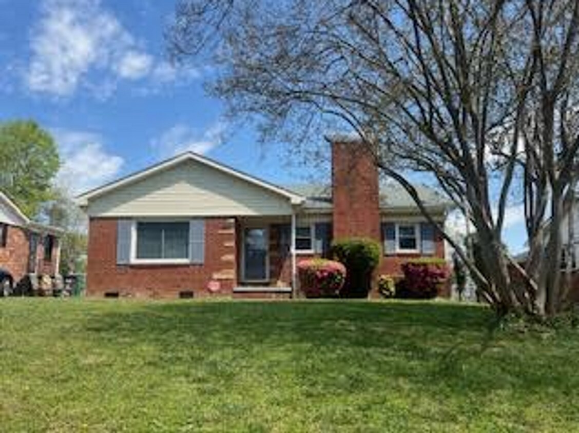 Primary Photo - 1504 Russel Ave, Charlotte, NC 28216