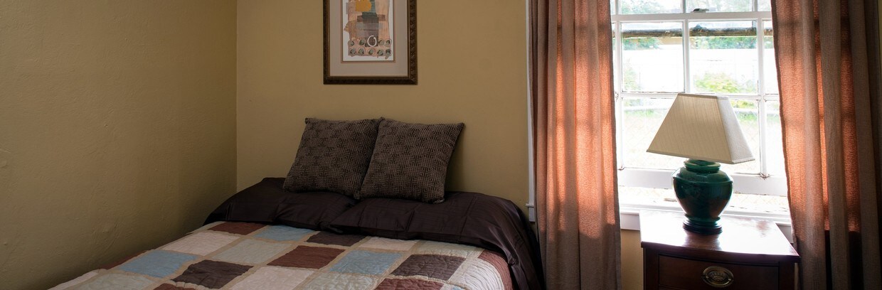 Bedroom - 1310 Medfra St
