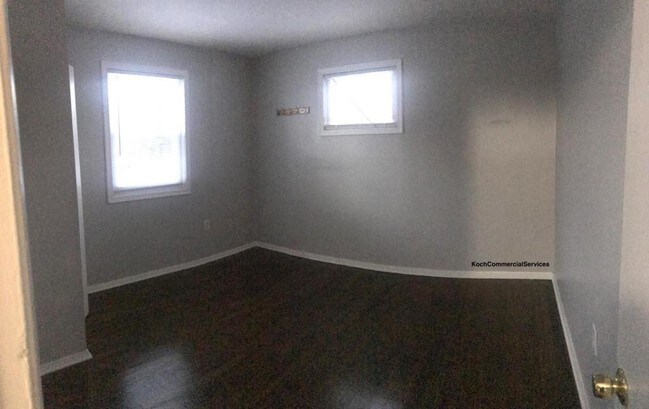 Foto del edificio - 103 Wilgate Rd.