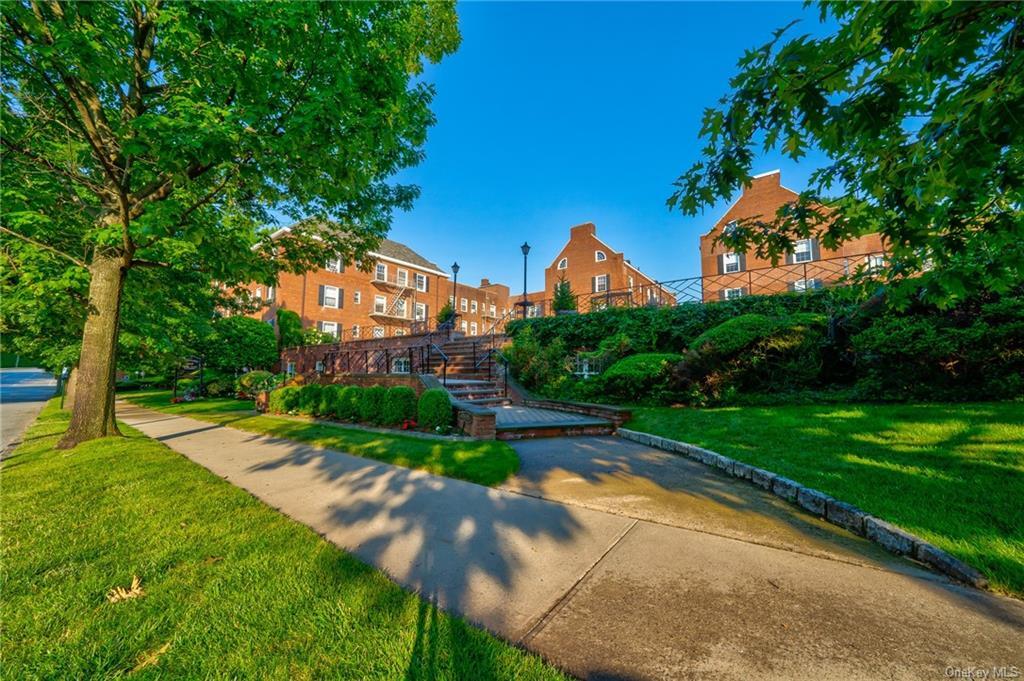 1815 Palmer Ave Unit 1H  