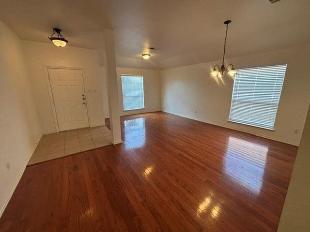 Foto del edificio - 4415 Ashbury Ln