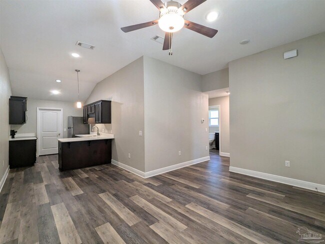 Building Photo - 1603 Blackwell Ln