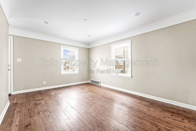 Foto del edificio - 13056 Pullman St