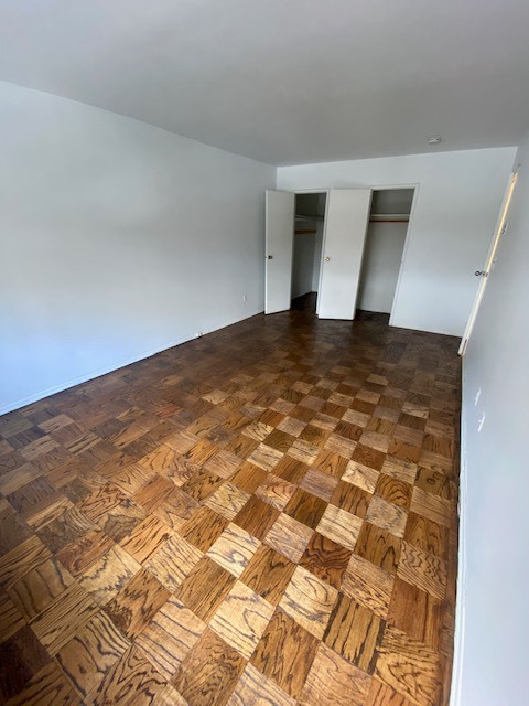 Foto del edificio - 243 W Post Rd