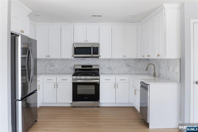 Foto del edificio - 110 Madison St