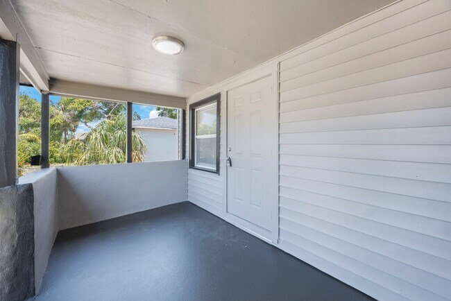 Foto del edificio - Cute 3bdrm/1bath House ** Section 8 OK ** ...