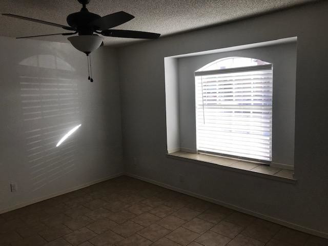 Building Photo - 12337 Tierra Arena Dr