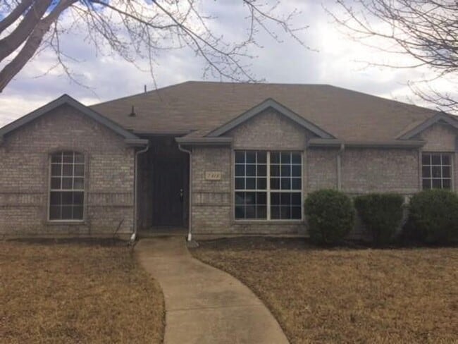 Foto del edificio - 7418 Fairfield Dr