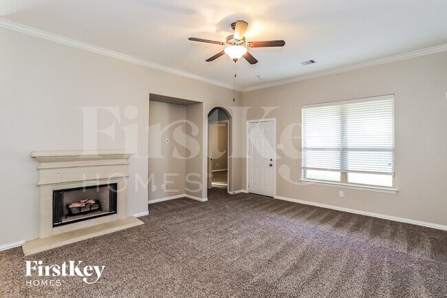 Foto del edificio - 7426 Upland Mill Ln