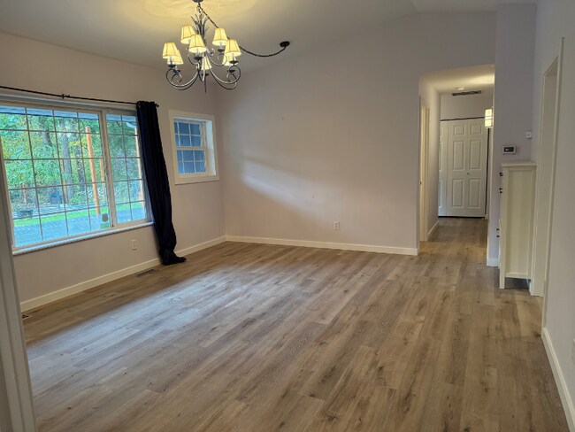 Foto del edificio - 9225 149th St NW