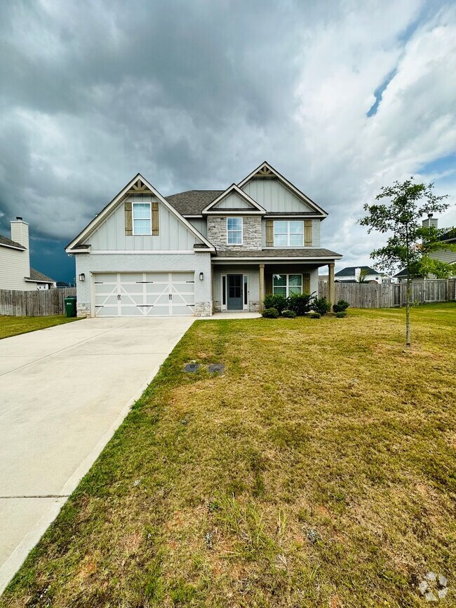 Building Photo - 206 Pearl Moss Ln