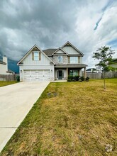 Building Photo - 206 Pearl Moss Ln
