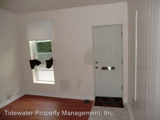 Primary Photo - 323 Font Hill Ave