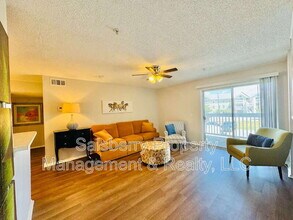 Building Photo - 4000 Dancing Cloud Ct