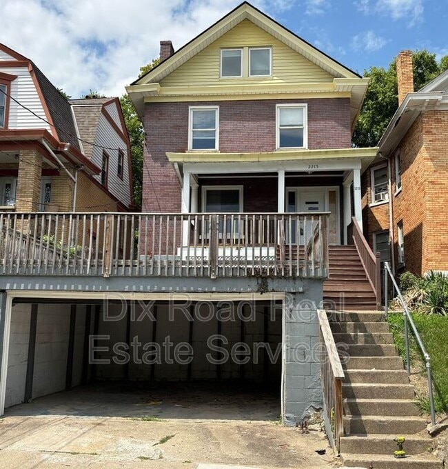 Building Photo - 2215 Mcgregor Pl