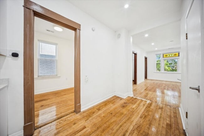 Building Photo - 5049 W 29th Pl