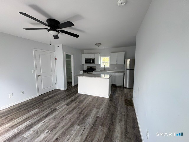 Foto del edificio - 138 Beach Ave