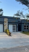 Building Photo - 607 Schurmier Rd