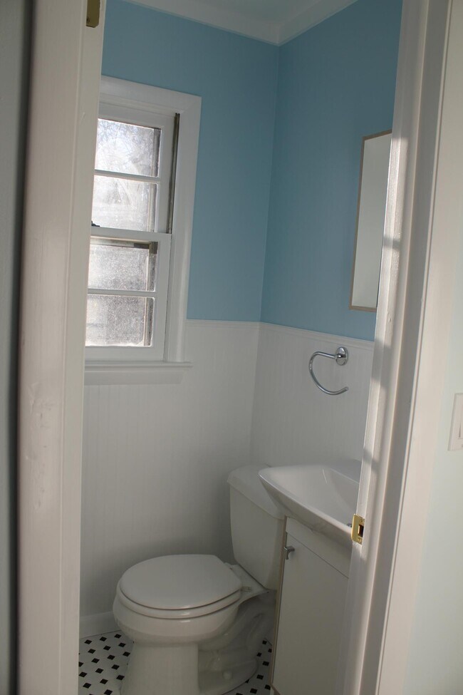 6 River St, New Canaan, CT 06840 Townhome Rentals in New Canaan CT