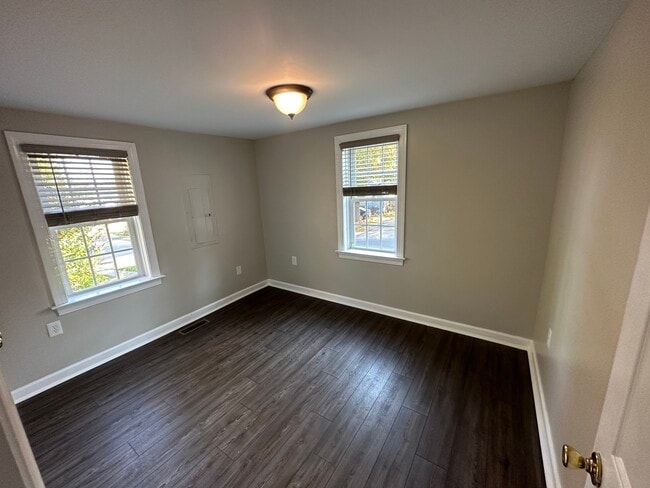 Foto del edificio - 405 Elm St