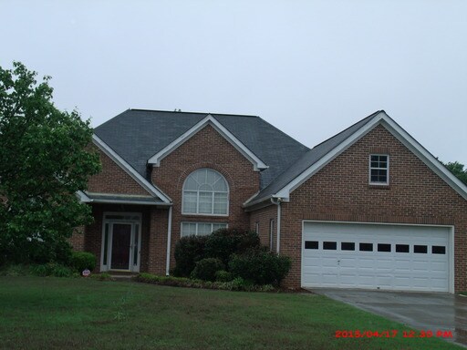 Building Photo - 223 Cameron Rd