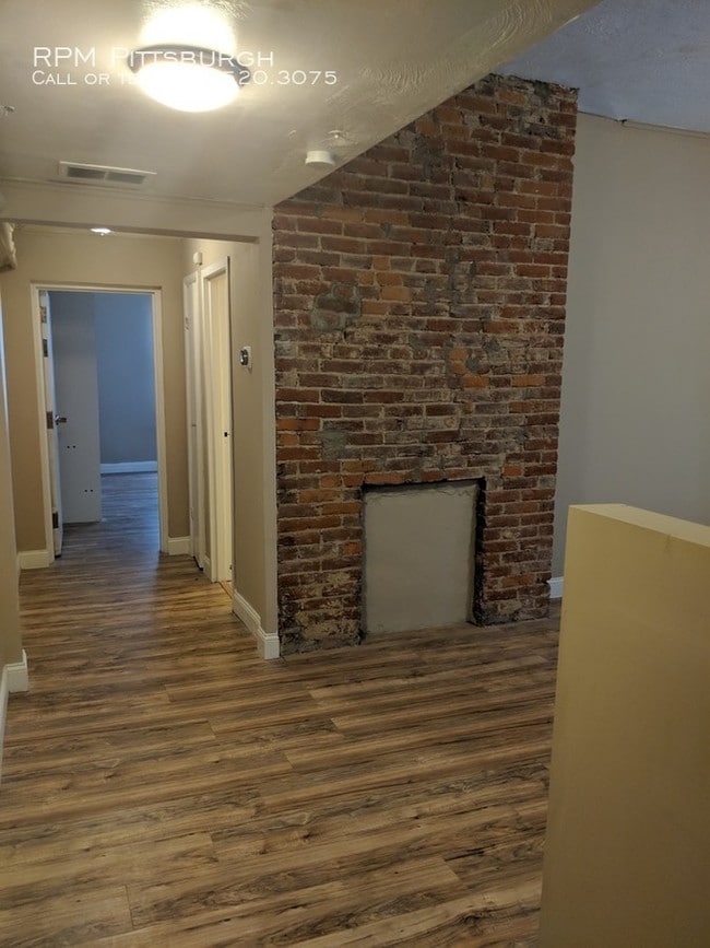 Building Photo - 1305 Allegheny Ave