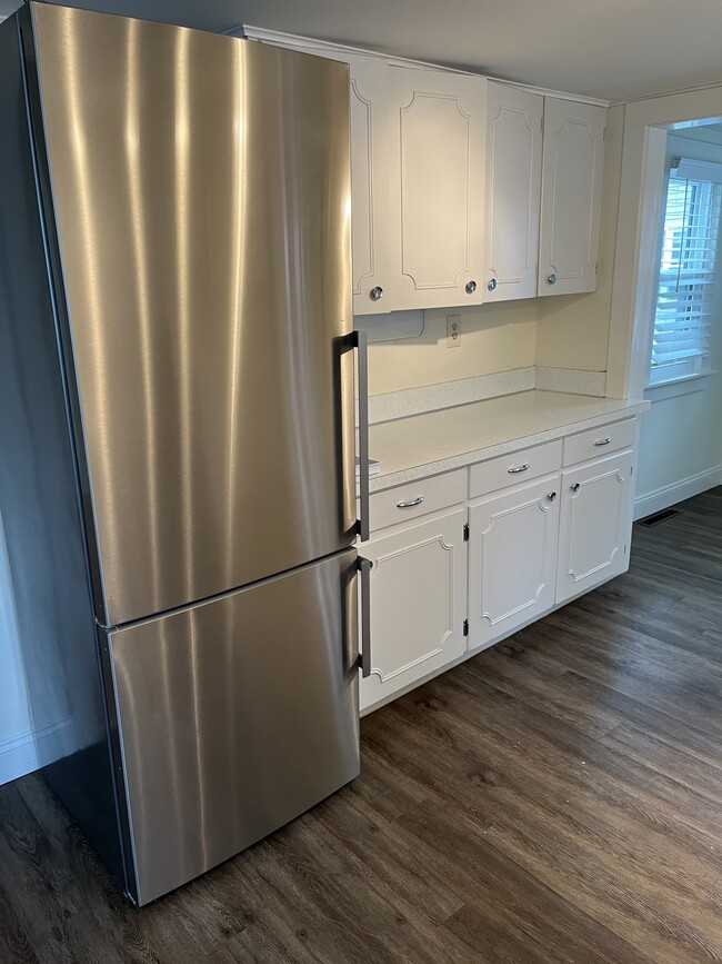 Kitchen - 47 Fennell St