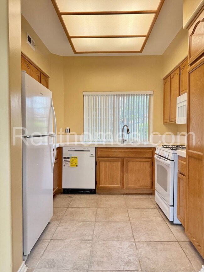 Foto del edificio - 12330 Springwater Point