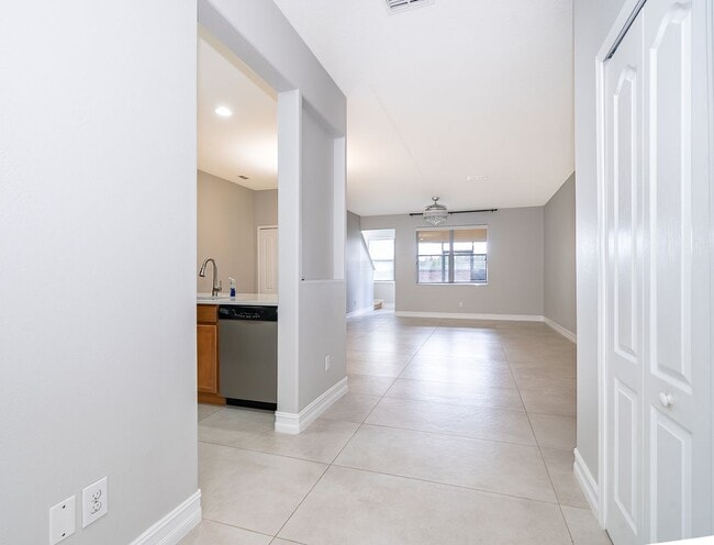 Building Photo - 2942 Rodrick Cir