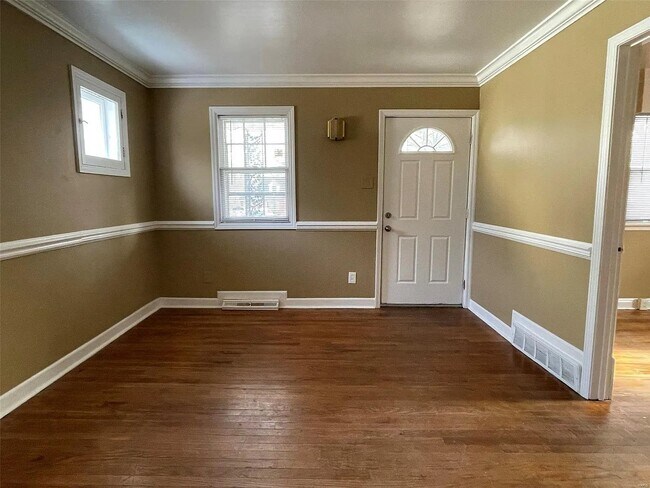 Foto del edificio - 21 S Schlueter Ave