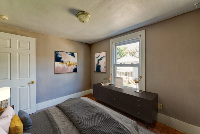 Dormitorio - 609 Bluff St