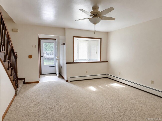 Foto del edificio - 17 Brooks Ln
