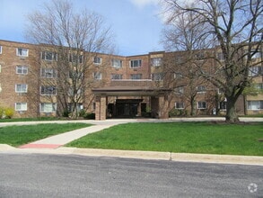 Building Photo - 1375 Rebecca Dr
