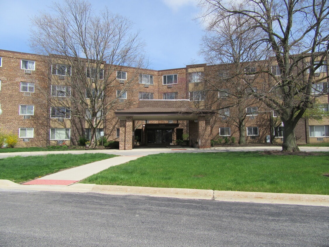 Primary Photo - 1375 Rebecca Dr