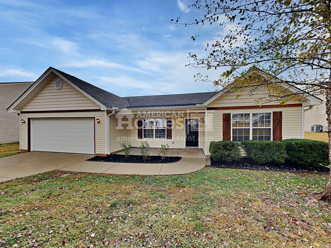 14 Annika Court House Rental in Taylors, SC