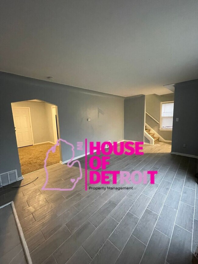 Foto del edificio - 3 BEDROOM | 1 BATH | FREE PRE SCREEN