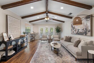Building Photo - 9505 Quail Ct