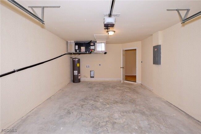 Foto del edificio - 613 SE 6th Terrace